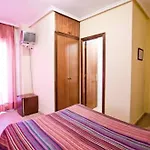 فندق Hotel Central Torrevieja *