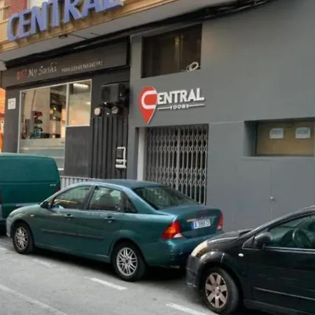 فندق Hotel Central Torrevieja *
